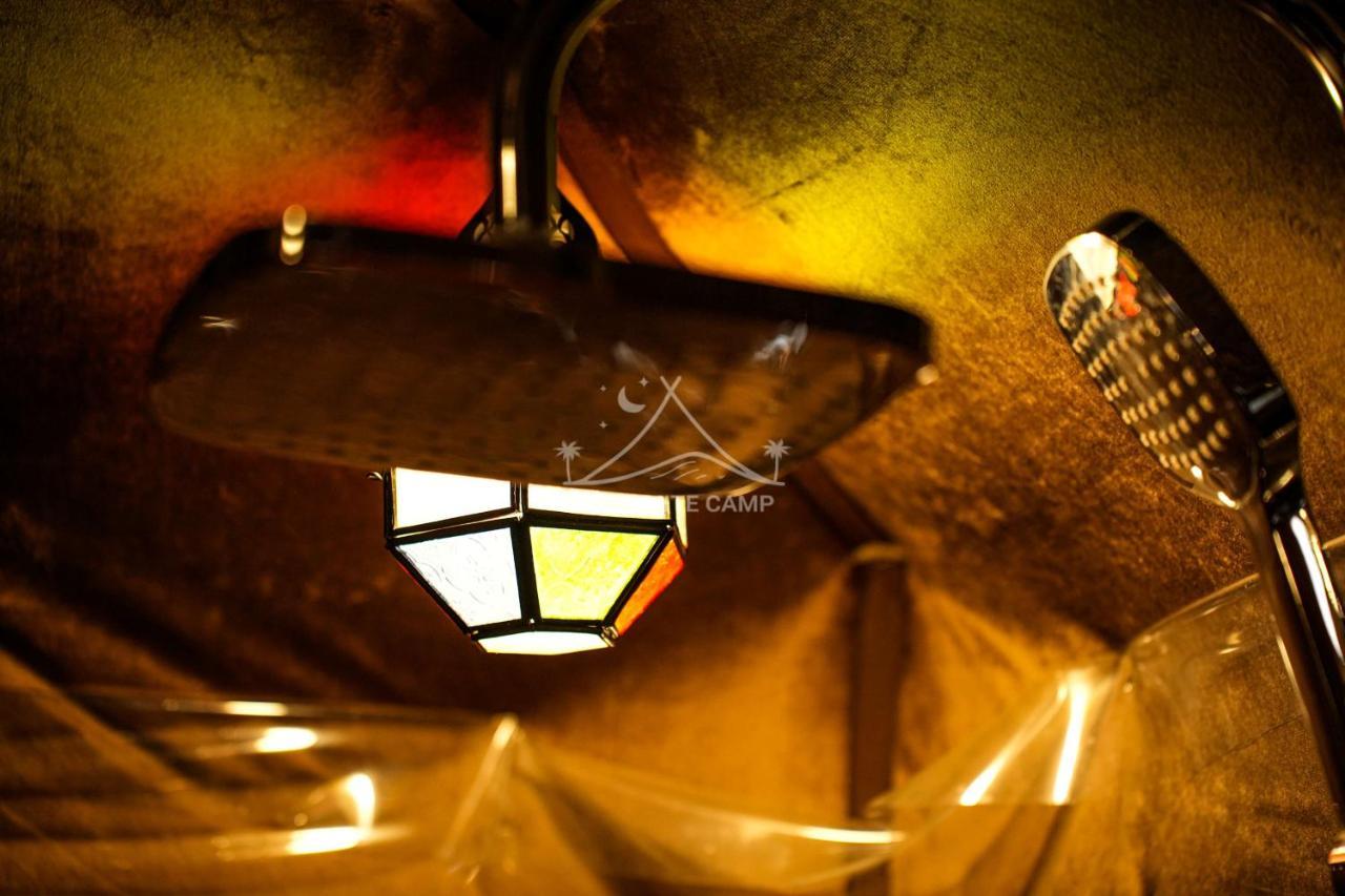 The White Camp - Your Merzouga Luxury Desert Camp & Erg Chebbi Dunes Camel Riding 외부 사진