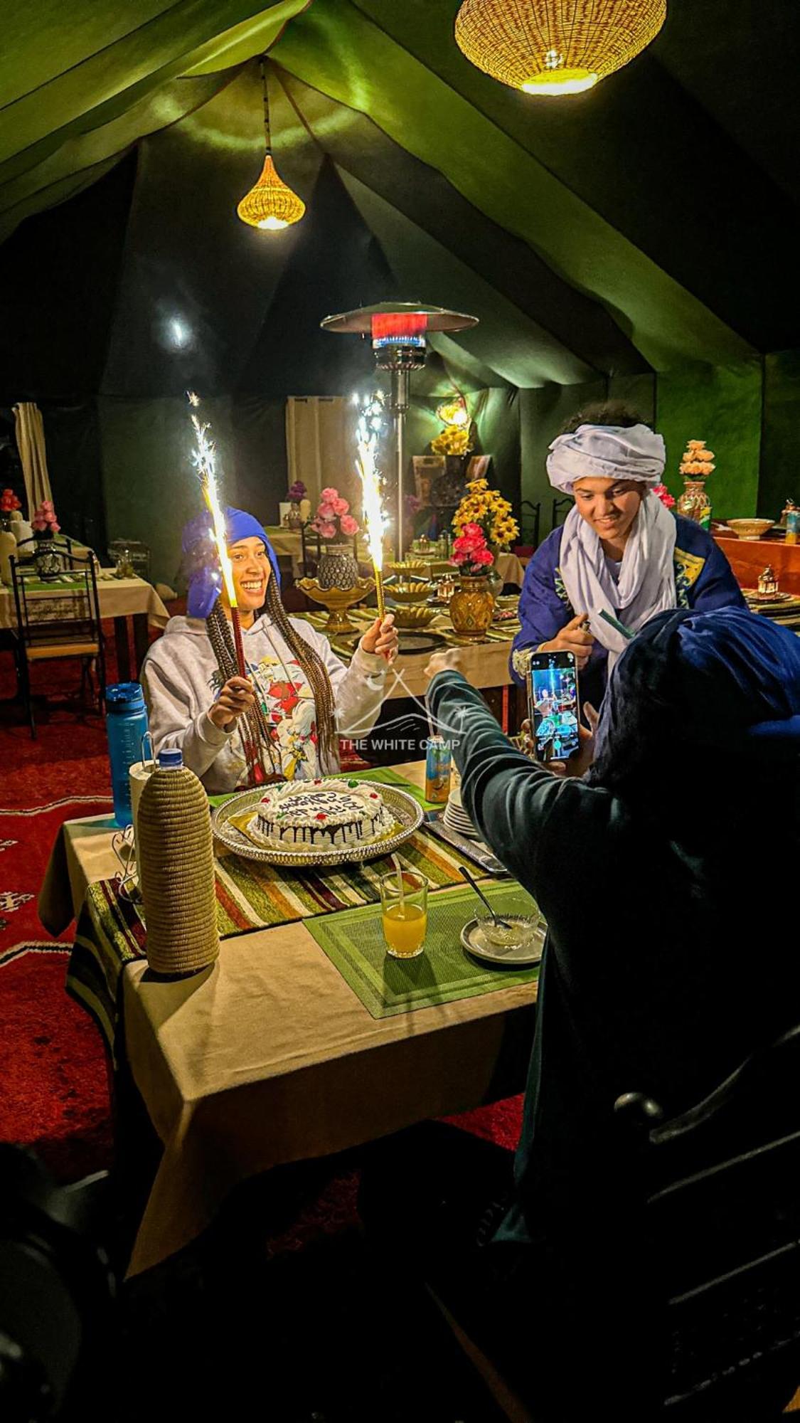 The White Camp - Your Merzouga Luxury Desert Camp & Erg Chebbi Dunes Camel Riding 외부 사진