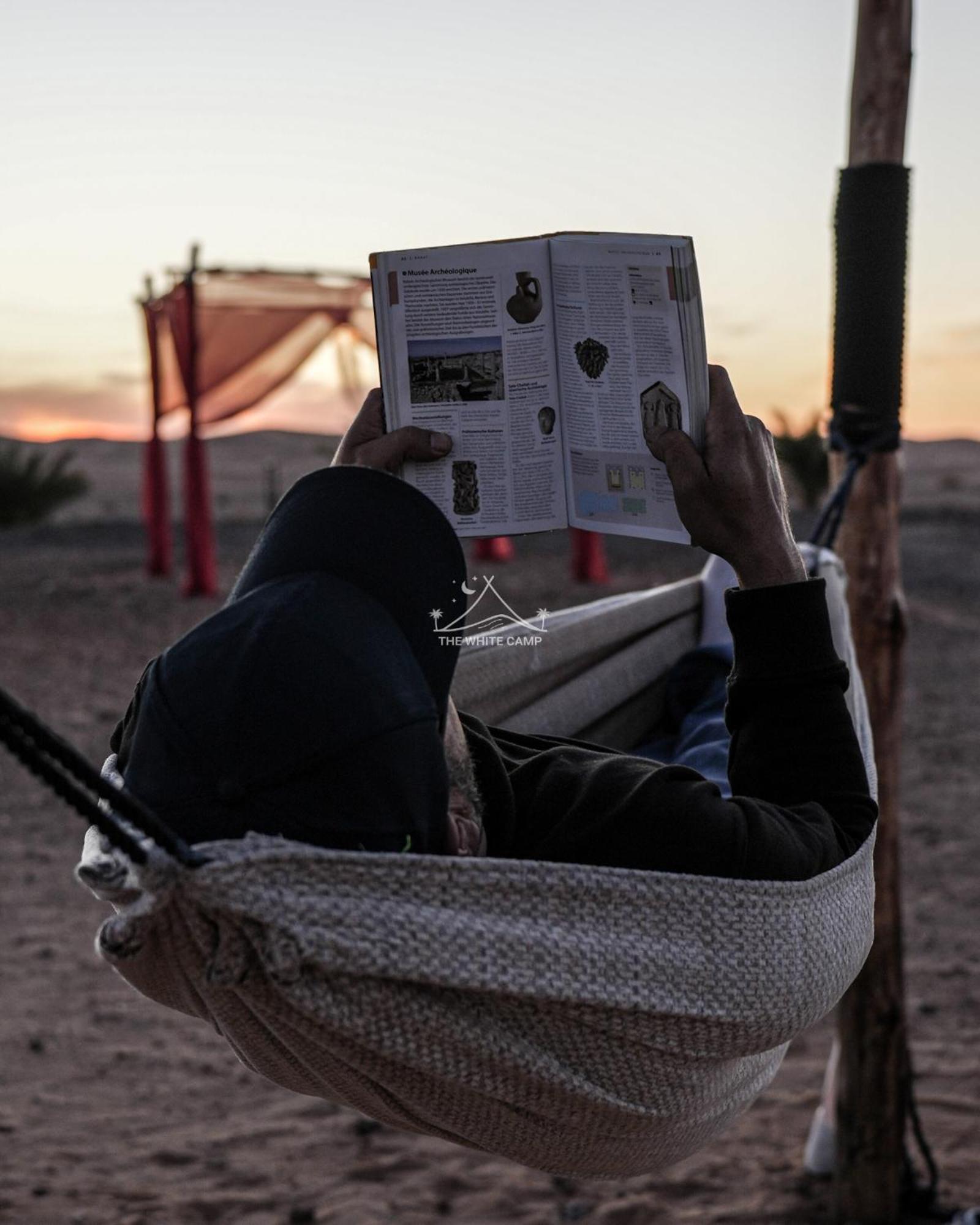 The White Camp - Your Merzouga Luxury Desert Camp & Erg Chebbi Dunes Camel Riding 외부 사진